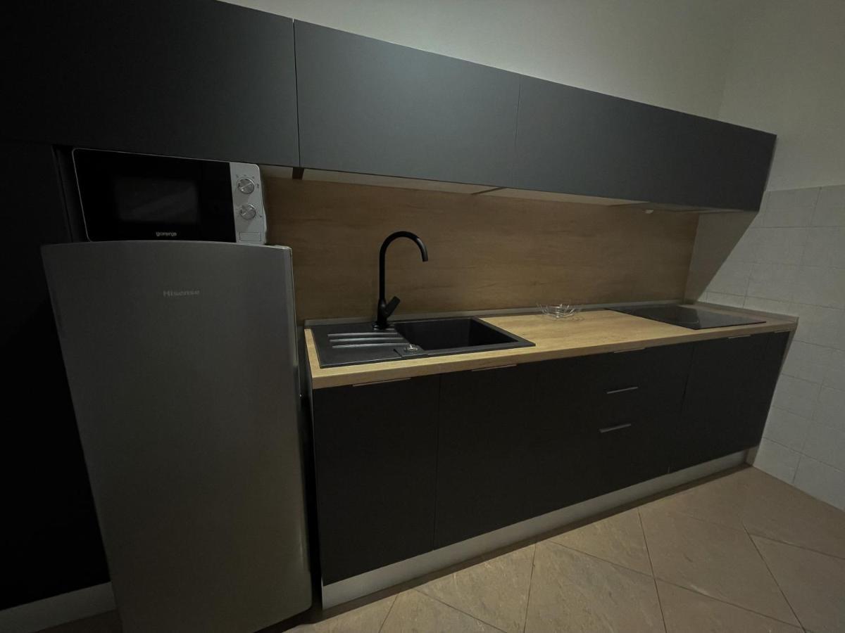 Apartments "M" プーラ エクステリア 写真